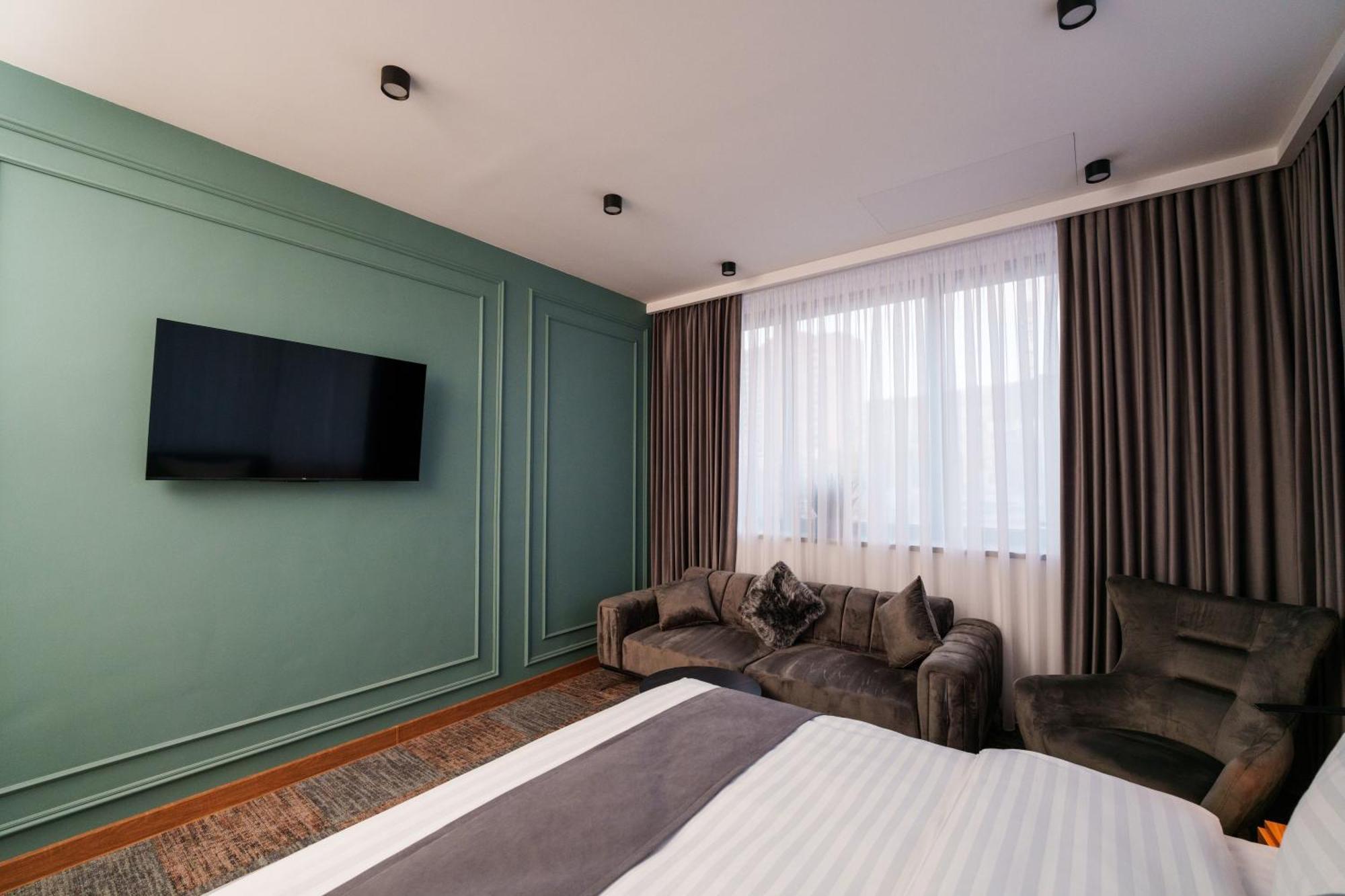 Revive Boutique Hotel Erevan Quarto foto