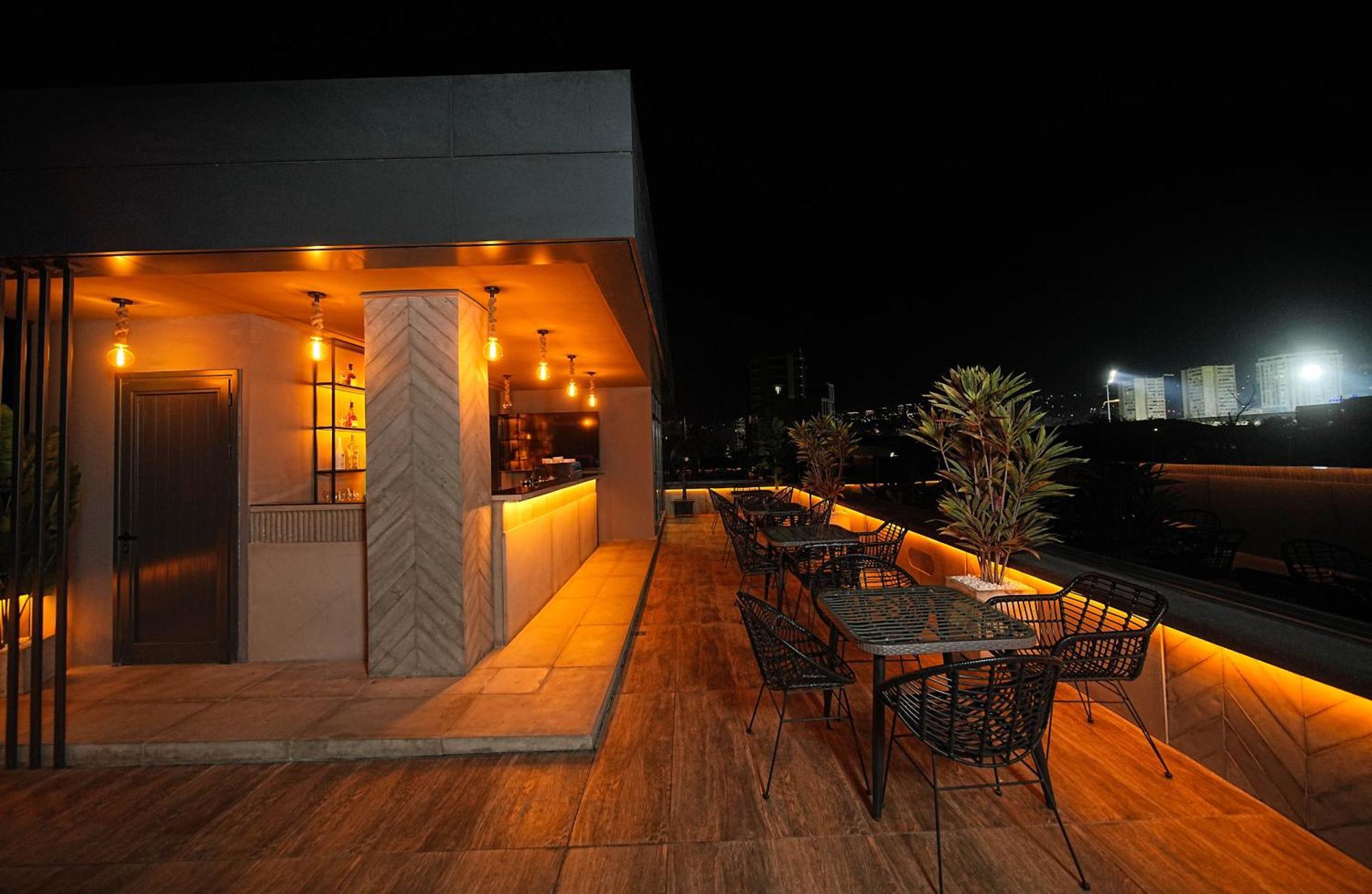 Revive Boutique Hotel Erevan Exterior foto