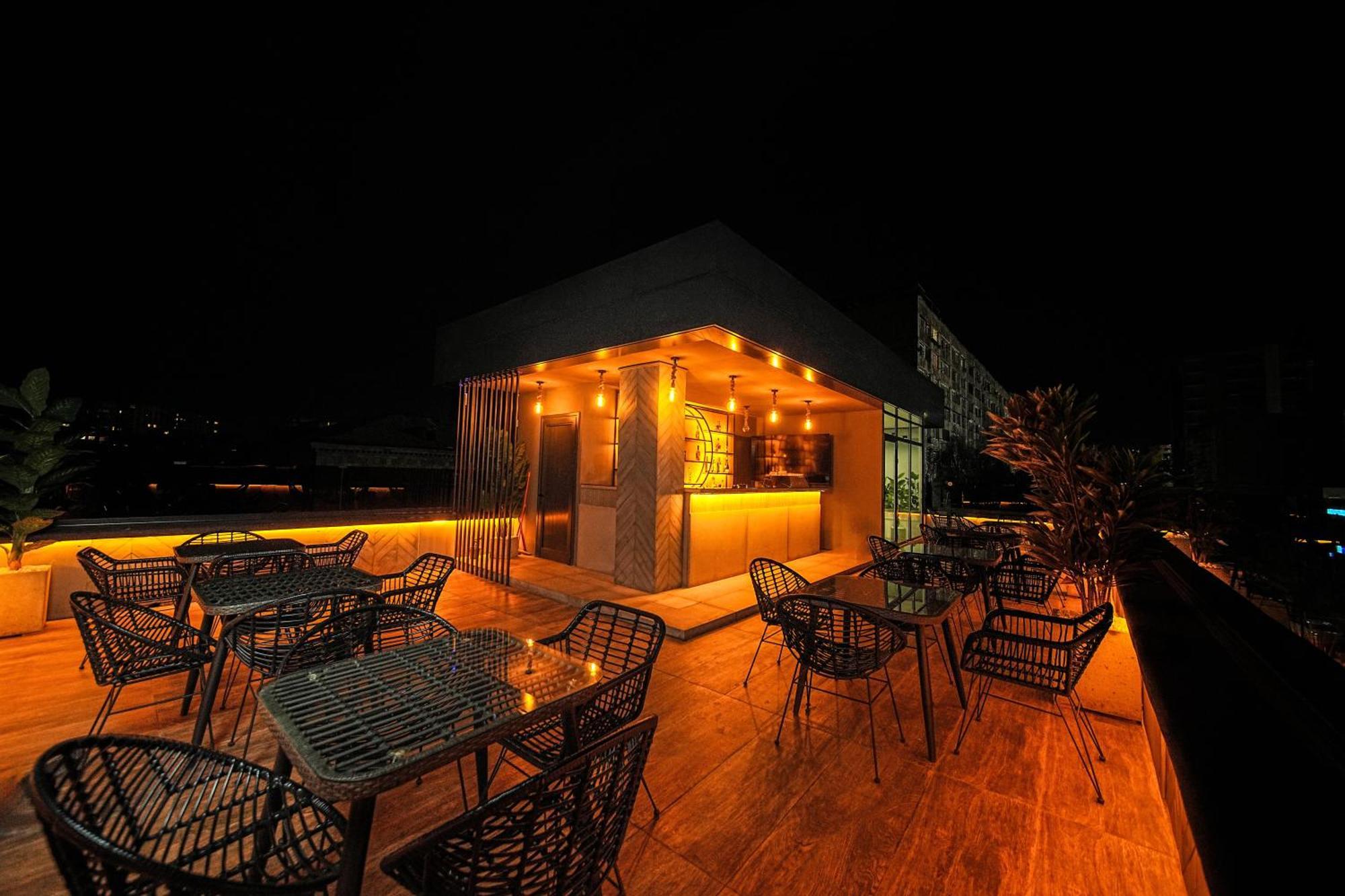Revive Boutique Hotel Erevan Exterior foto